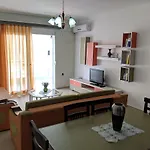 Seafront Appartement Sarandë
