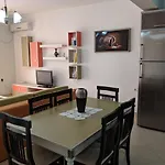 Apartment Seafront Sarandë
